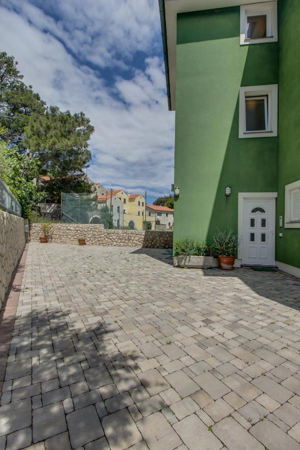 Apartments And Rooms By The Sea Nerezine, Losinj - 11815 Exteriér fotografie