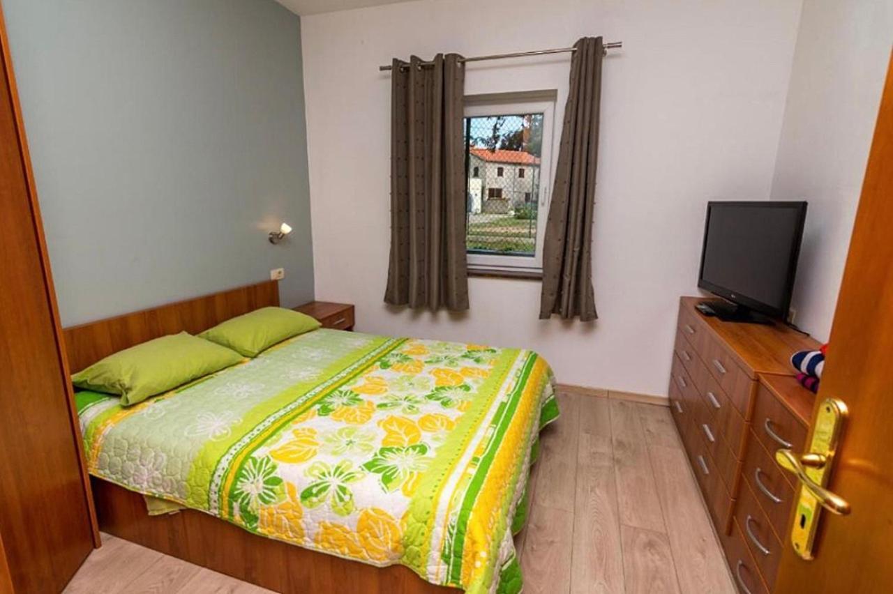 Apartments And Rooms By The Sea Nerezine, Losinj - 11815 Exteriér fotografie